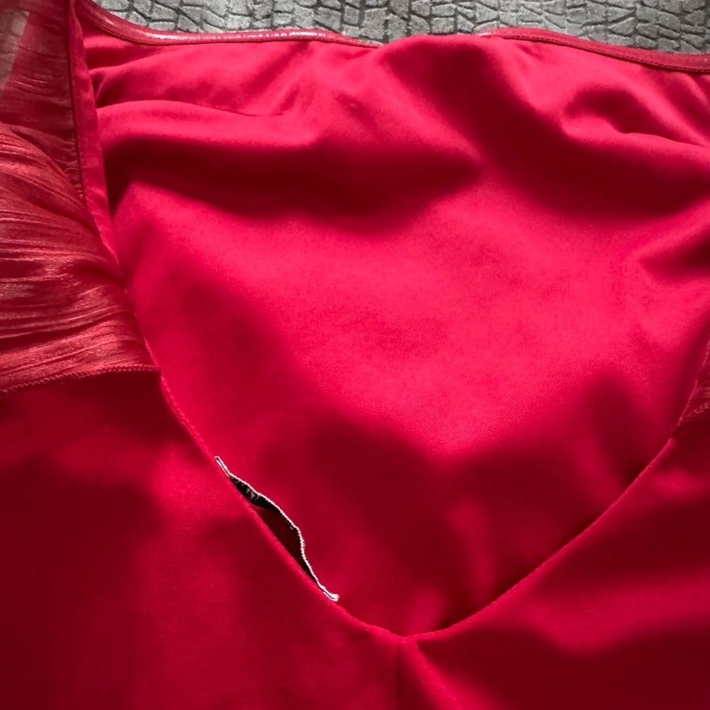 Lucy in the Sky. Back Bow Strapless Dress in Red. Size S. Good condition - Picture 8 of 15